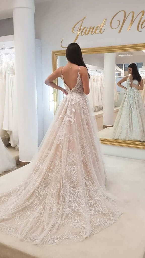 A Line V Neck Tulle Long Wedding Dresses With Lace Appliques