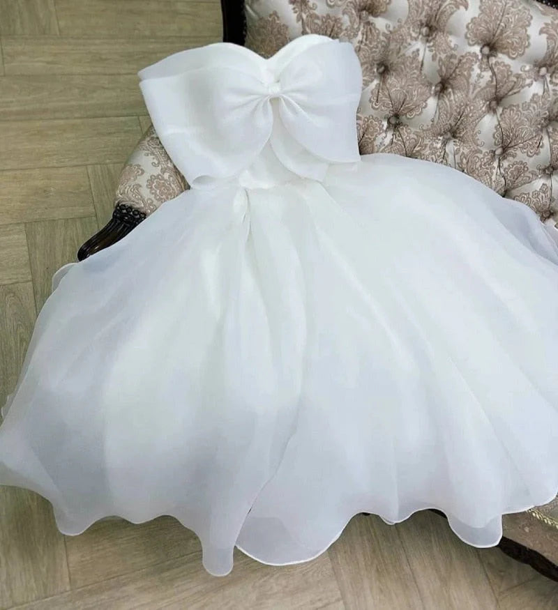 A Line Strapless Wedding Dresses With Bowknot