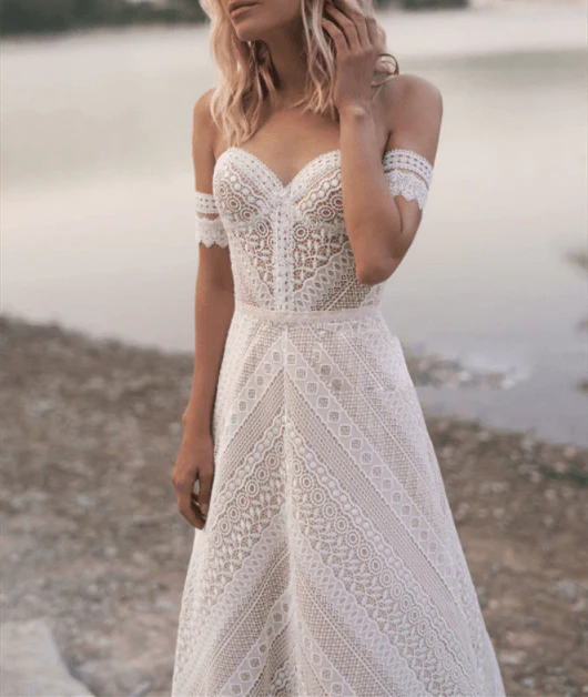 A Line Lace Sweetheart Sleeveless Wedding Dresses