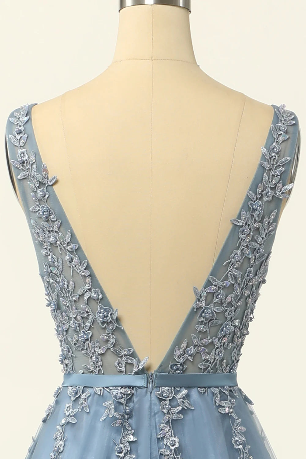 Blue Tulle Prom Dress with Appliques