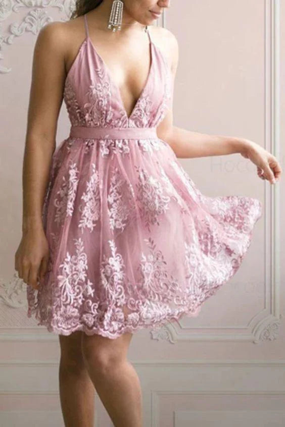 Cheap Light Purple Lace Appliqued Spaghetti Straps Deep V Neck Homecoming Dresses