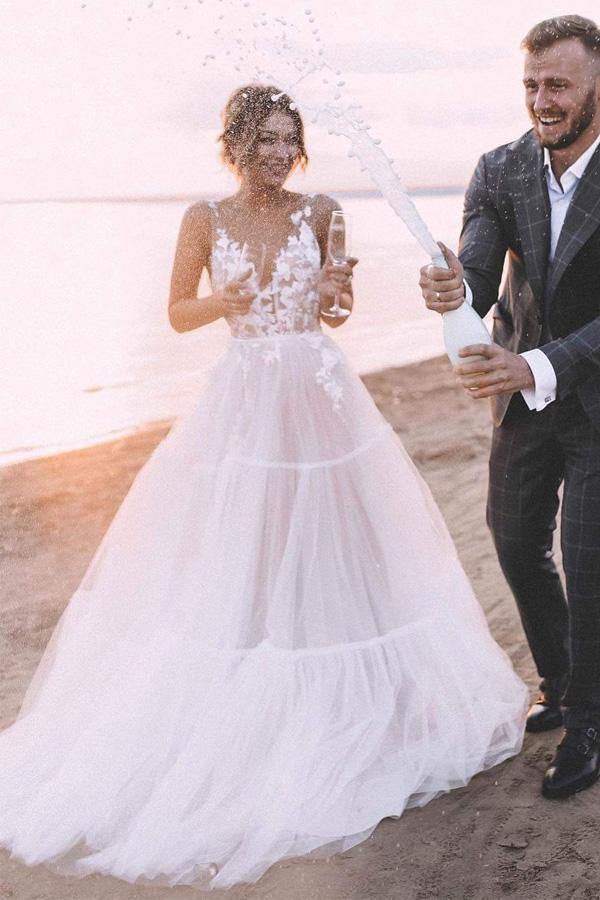 Layered Tulle Skirt Unlined Wedding Ball Gown With Deep V Neck Wedding Dresses