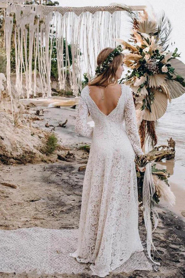 Long Sleeve Rustic Wedding Dresses Lace Appliqued Beach Wedding Dress