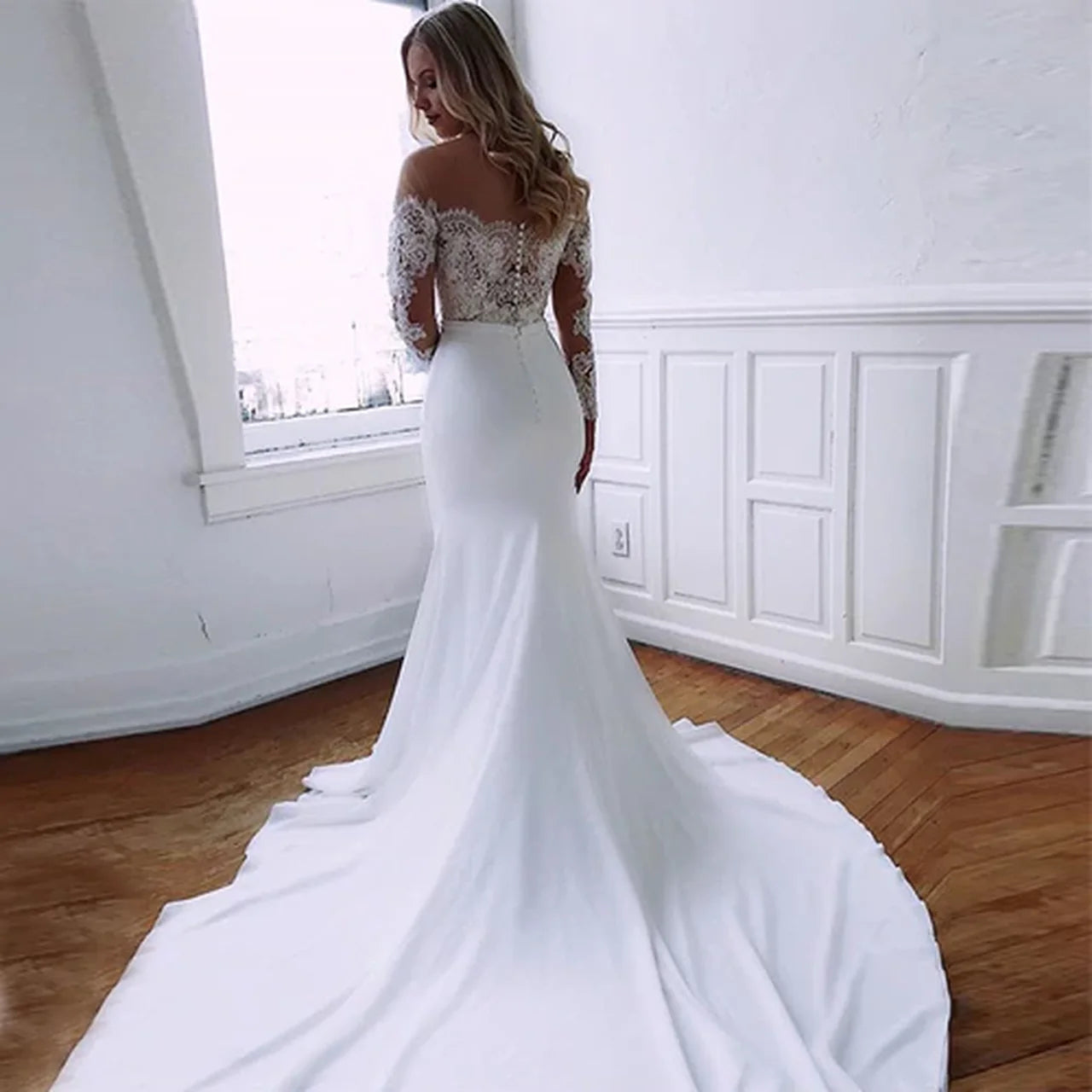 New Arrival Satin Long Sleeves Wedding Dresses Mermaid With Appliques