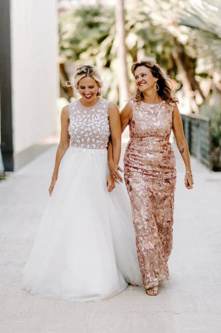 New Arrival Scoop Wedding Dresses A Line With Appliques Tulle