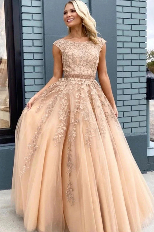 Prom Dress Tulle A-Line Scoop Neck Sweep Train With Appliques