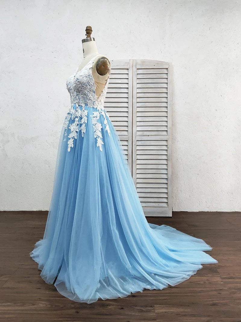 Prom Dress Tulle A-Line V-Neck Sweep Train With Appliques