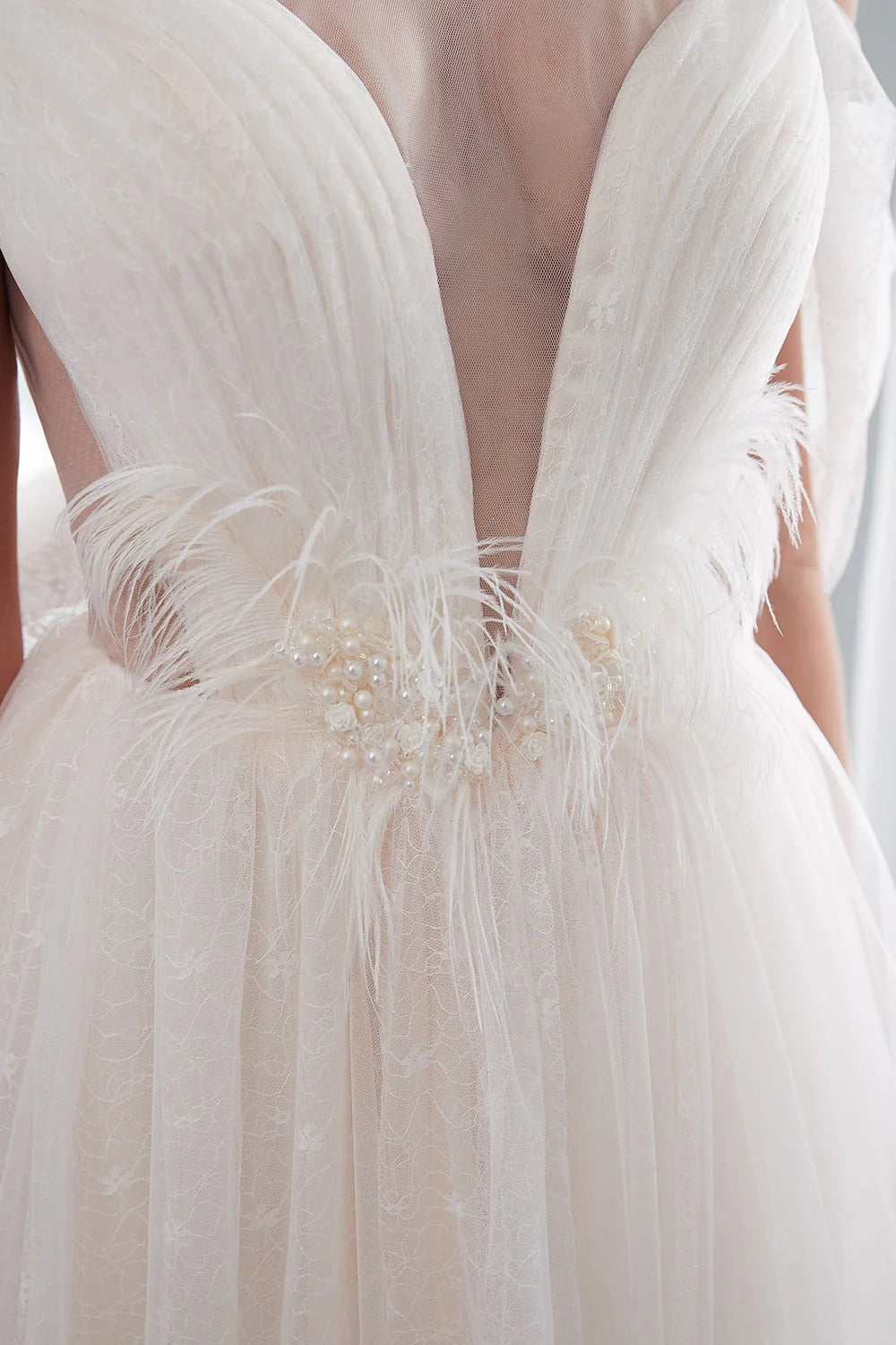 A Line Beading Tulle Wedding Dresses