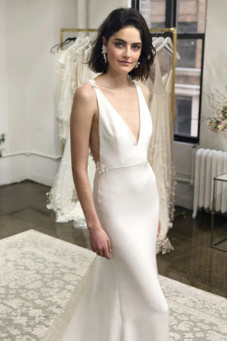 Spaghetti Straps Mermaid Wedding Dresses Spandex With Applique Sweep Train