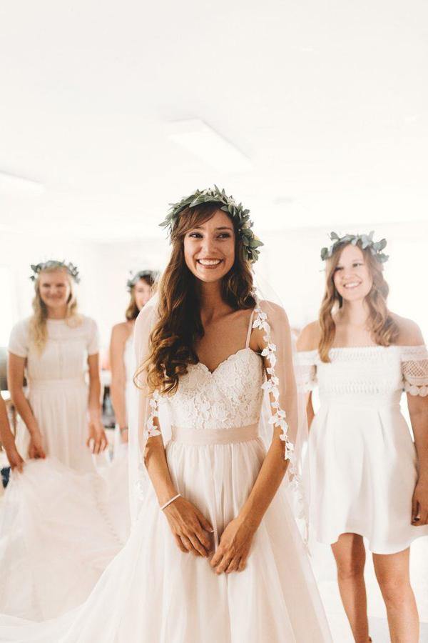 Spaghetti Straps Wedding Dresses A Line Tulle With Applique Court Train