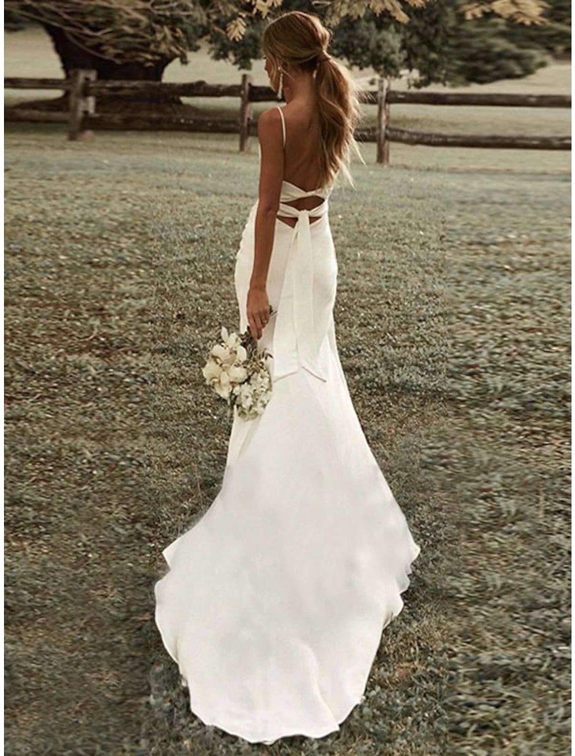Beach Sexy Casual Wedding Dresses Sheath / Column Square Camisole Spaghetti Strap Sweep / Brush Train Stretch Fabric Outdoor Bridal Gowns With Ruched Split