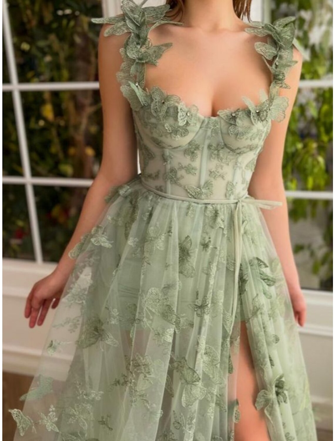 A-Line Prom Dresses Elegant Dress Formal Sweep / Brush Train Sleeveless Square Neck Tulle with Pleats Slit Appliques 3D Butterflies Dress
