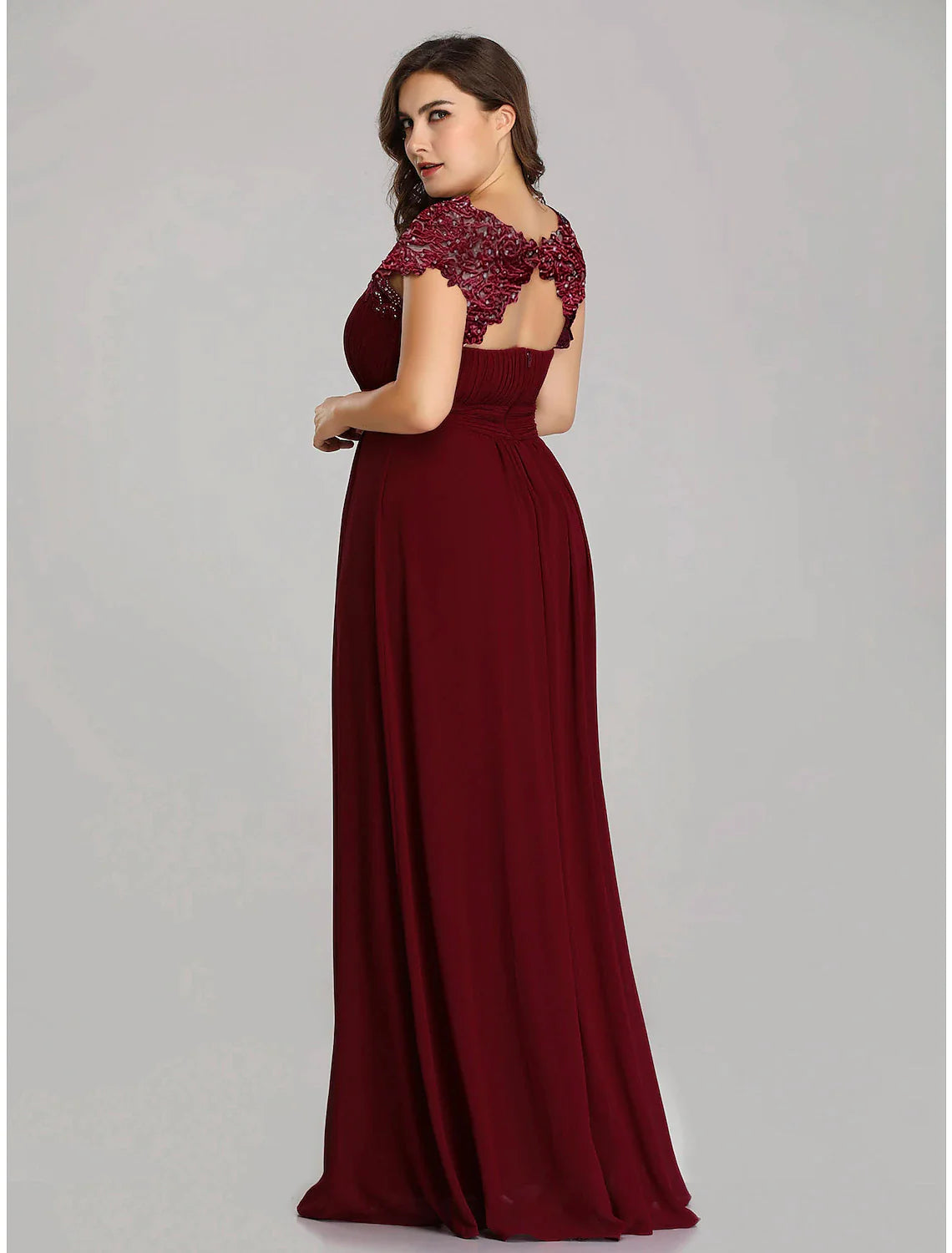 A-Line Mother of the Bride Dress Plus Size Jewel Neck Floor Length Chiffon Short Sleeve with Lace Ruching