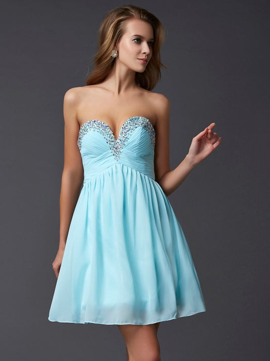 A-Line/Princess Sleeveless Sweetheart Beading Short Chiffon Homecoming Dresses