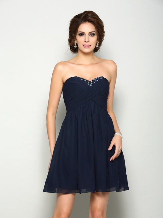 A-Line/Princess Sweetheart Beading Sleeveless Short Chiffon Homecoming Dresses