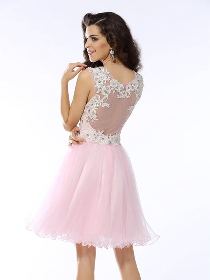 A-Line/Princess Sweetheart Applique Sleeveless Short Satin Cocktail Dresses