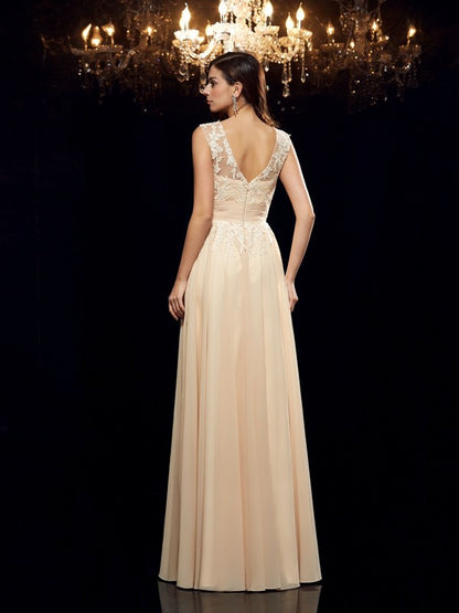 A-Line/Princess Straps Applique Sleeveless Long Chiffon Mother of the Bride Dresses