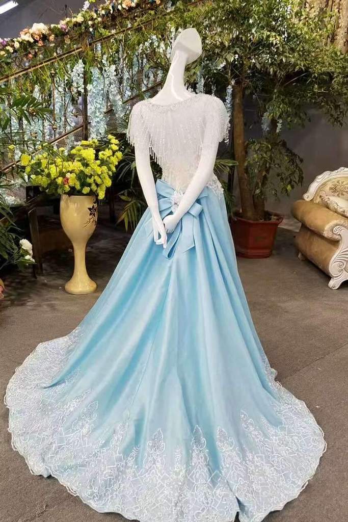 A-Line Satin Princess Dresses Lace Up With Appliques And Bow Knot With Shawl