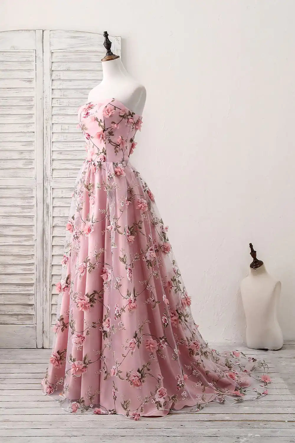 A Line Sweetheart Strapless Sweep Train Floral Print Long Prom Dresses With Flowers