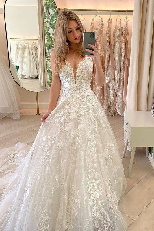 A-line Lace Wedding Gowns Elegant Bride Dress