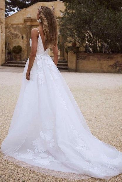 Wedding Dresses Beach With Lace Appliques Spaghetti Strap Wedding Gowns