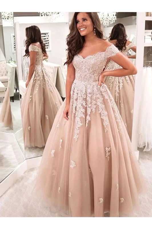 Charming Ball Gown Tulle Off The Shoulder Formal Prom Dresses With Appliques