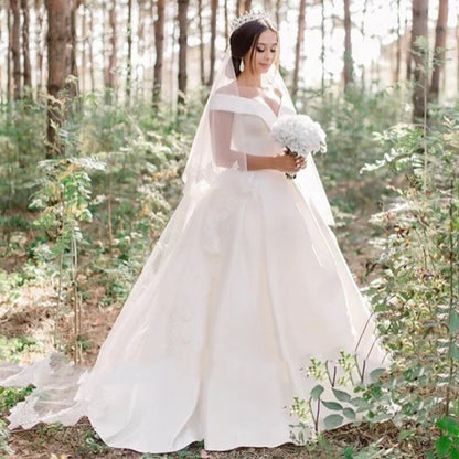 Off the Shoulder Sleeveless Ball Gown Wedding Dress