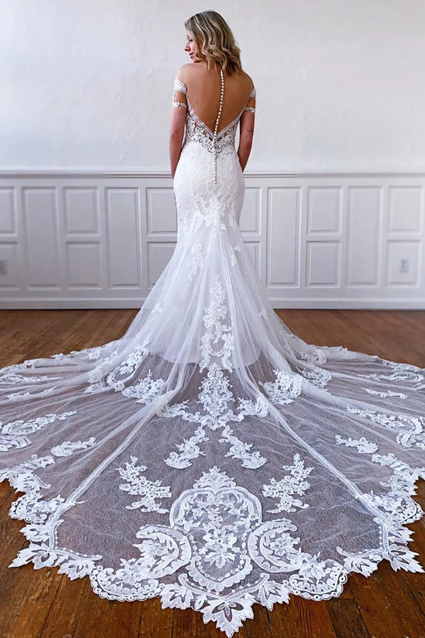 V-Neck Lace Fitted Vintage Mermaid Short Sleeve Wedding Dresses