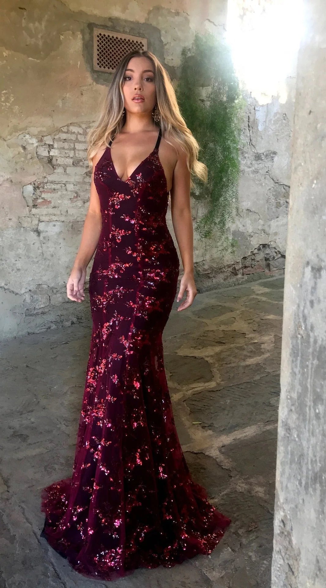 Fashion Spaghetti Straps Burgundy Sequin Mermaid Backless Deep V Neck Prom Dresses