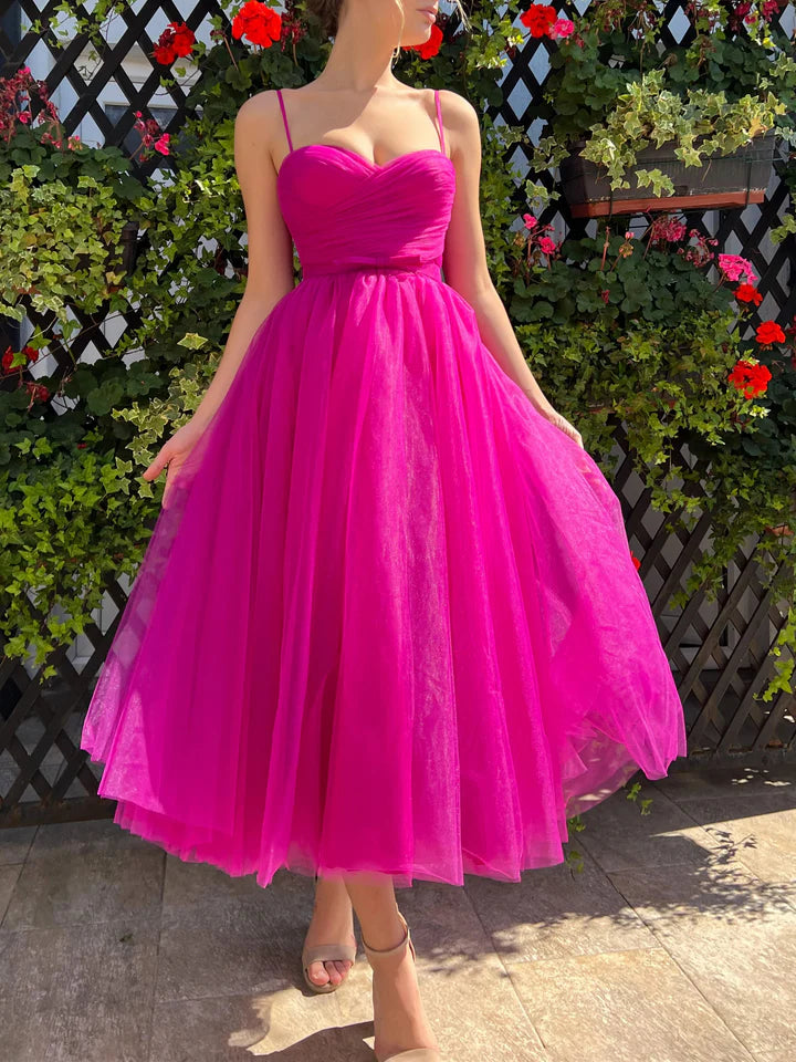 A-Line/Princess Spaghetti Straps Tea-Length Prom Dresses