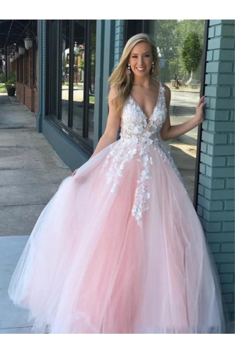 Plus Size Stunning Lace Applique Ball Gown Long Ball Gowns Prom Dresses Quinceanera Dress