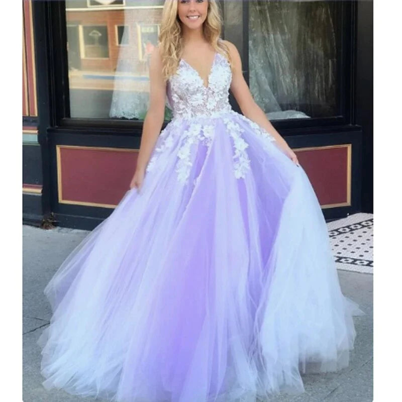 Plus Size Stunning Lace Applique Ball Gown Long Ball Gowns Prom Dresses Quinceanera Dress