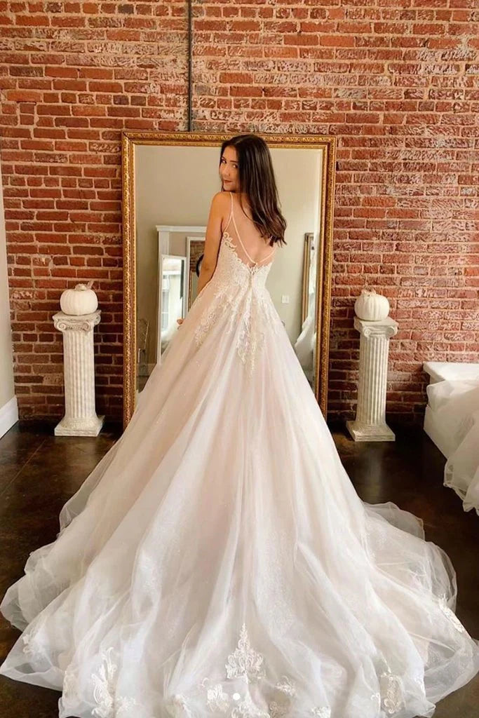 A Line Tulle Wedding Dresses Lace Appliques Long Bridal Gowns