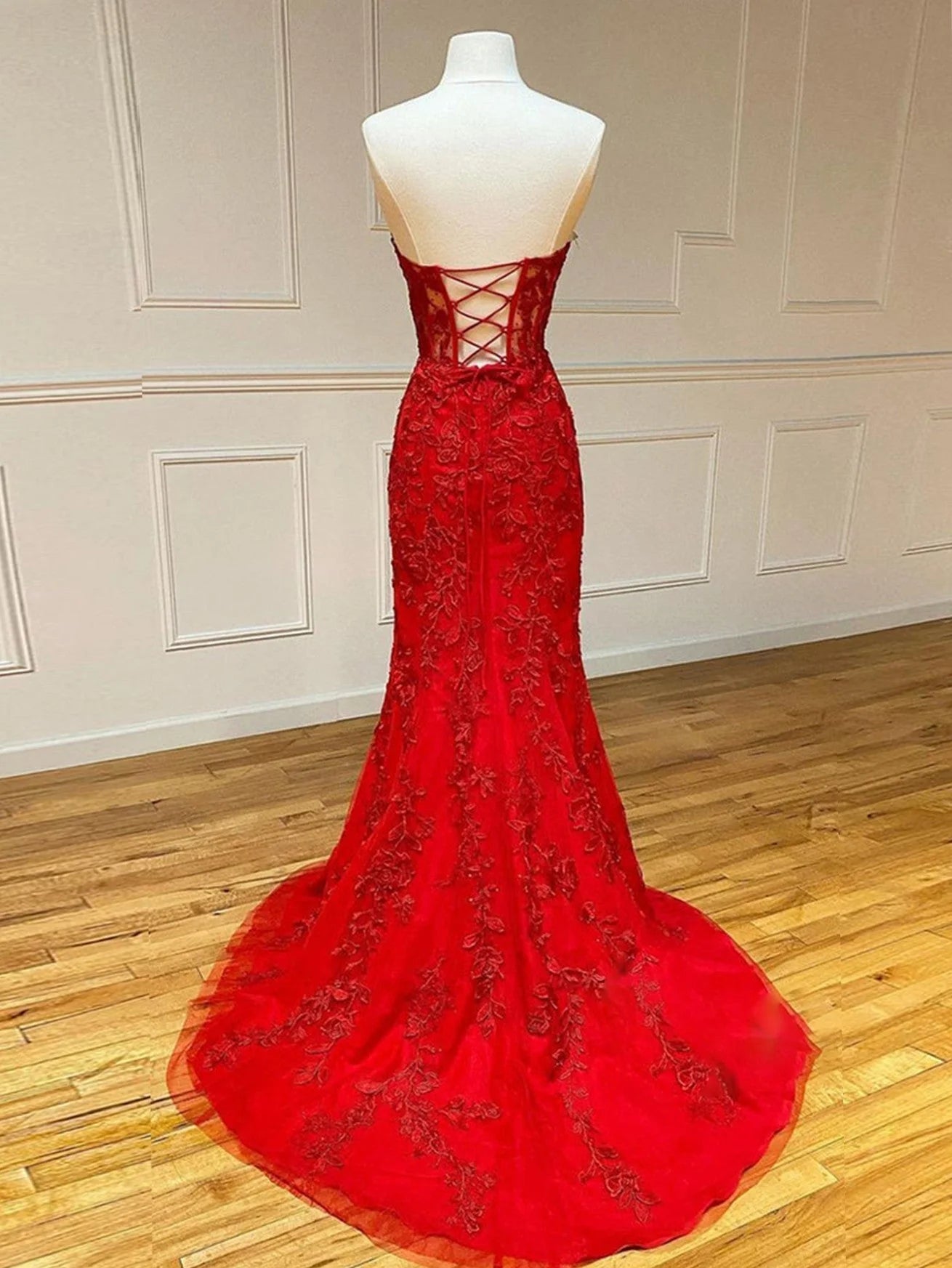 Mermaid Lace Long Prom Dress with Appliques