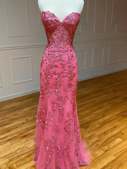 Mermaid Lace Long Prom Dress with Appliques