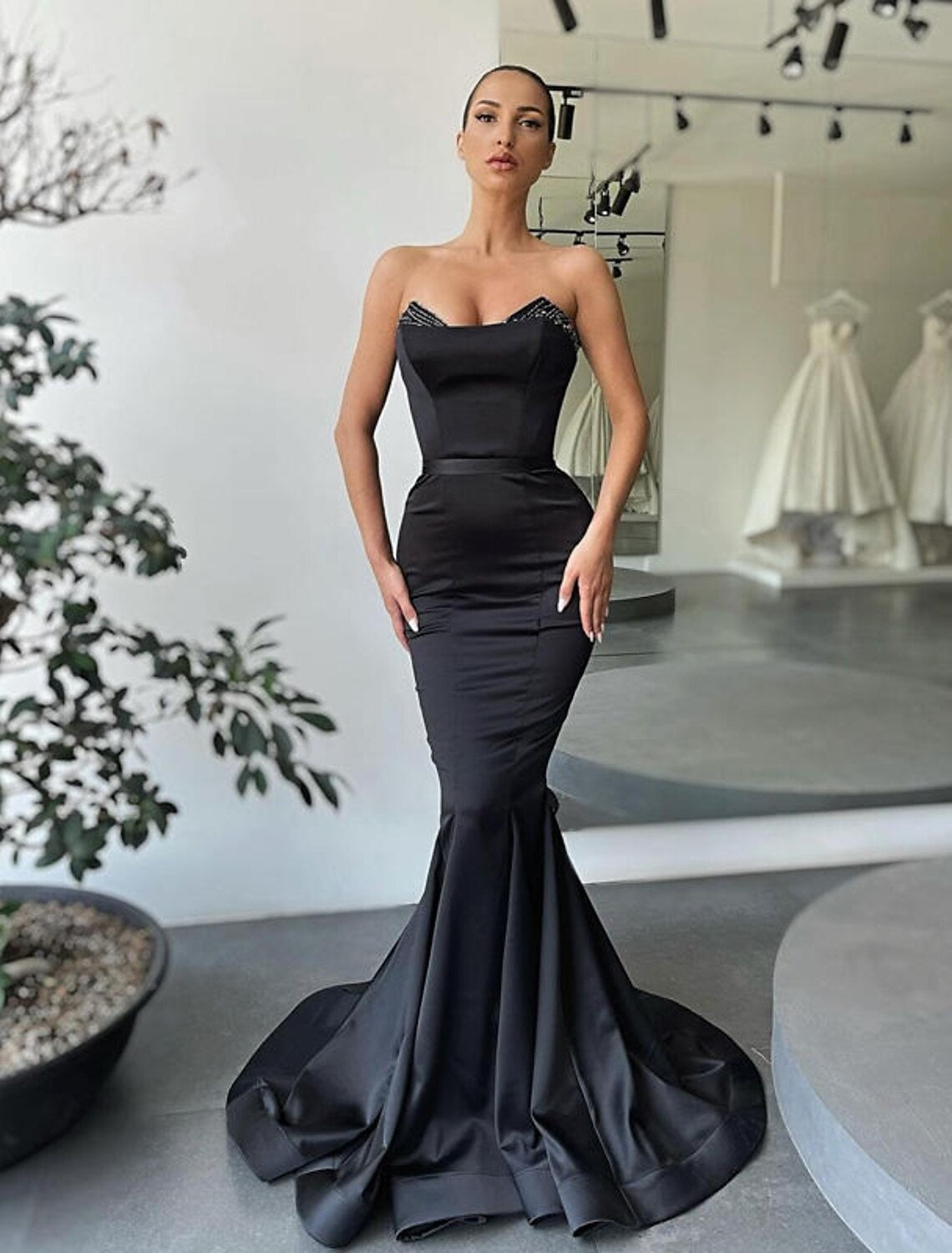 Mermaid / Trumpet Evening Gown Sexy Dress Formal Floor Length Sleeveless Strapless Satin Backless with Beading
