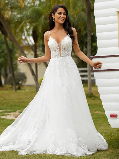 A-Line/Princess Tulle Applique V-neck Sleeveless Court Train Wedding Dresses