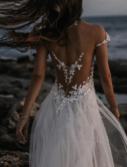 Beach Open Back Boho Wedding Dresses A-Line Off Shoulder Cap Sleeve Court Train Lace Bridal Gowns With Appliques Solid Color Summer Fall Wedding Party