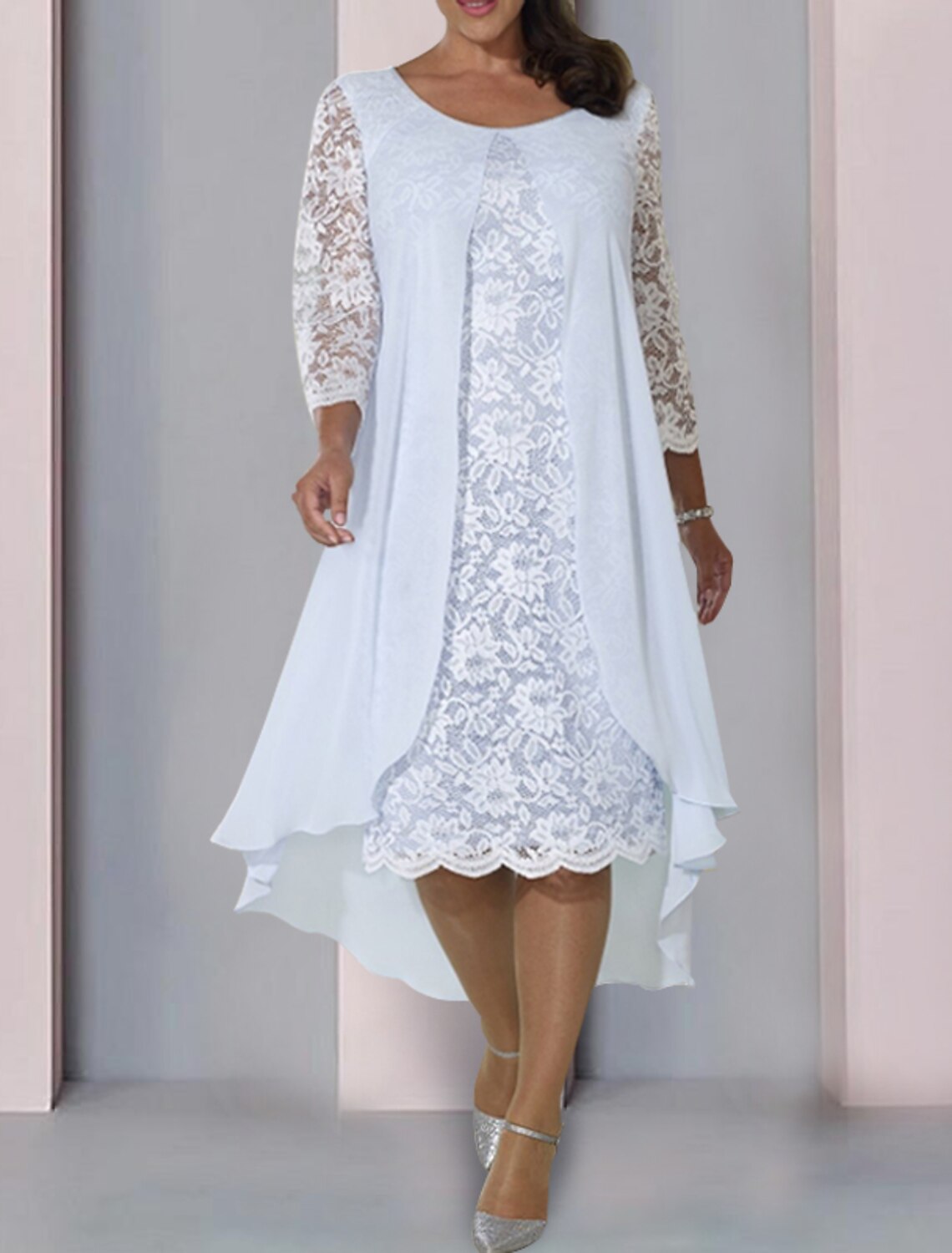 A-Line Mother of the Bride Dress Wedding Guest Elegant Scoop Neck Knee Length Chiffon Lace 3/4 Length Sleeve with Appliques