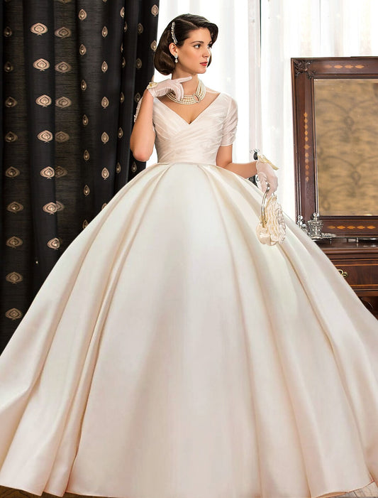 Engagement Formal Fall Wedding Dresses Ball Gown V Neck Short Sleeve Court Train Satin Bridal Gowns With Ruched Solid Color