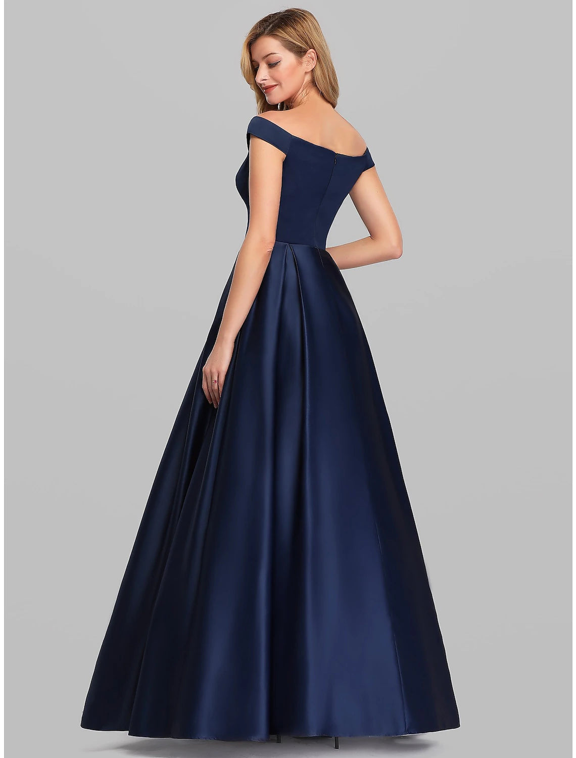 A-Line Evening Gown Elegant & Luxurious Dress Wedding Guest Floor Length Sleeveless Plunging Neck Satin with Ruched