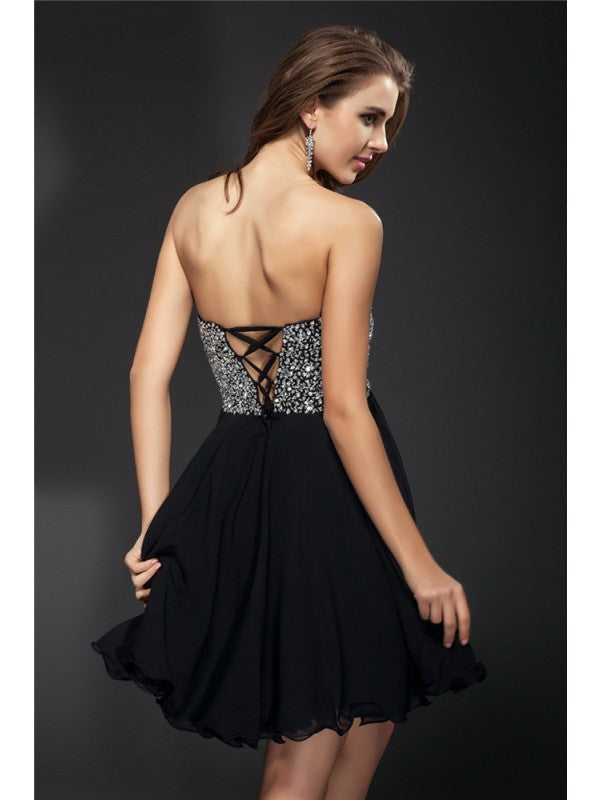 A-Line/Princess Sweetheart Rhinestone Sleeveless Short Chiffon Cocktail Dresses