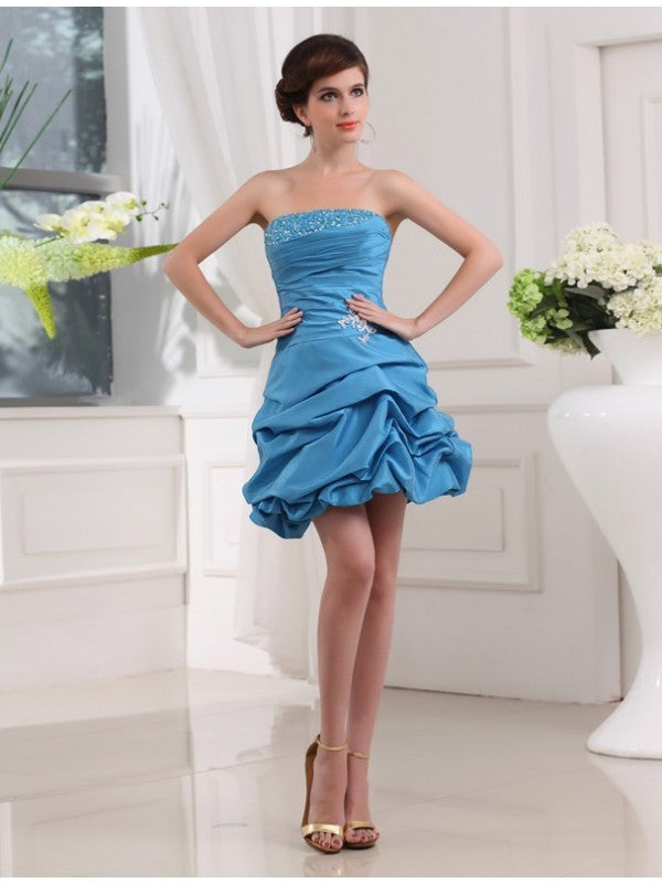 A-Line/Princess Beading Sleeveless Strapless Short Taffeta Cocktail Dresses