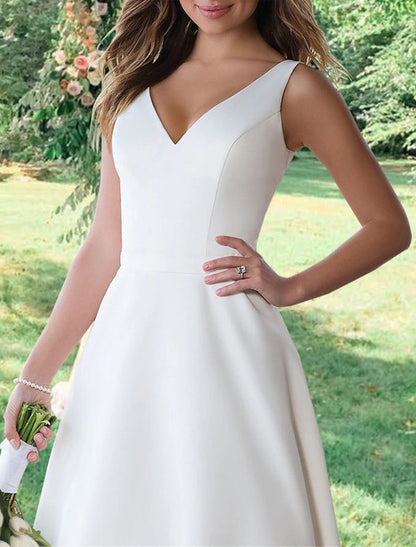 Hall Open Back Casual Wedding Dresses A-Line V Neck Sleeveless Sweep / Brush Train Satin Bridal Gowns With Appliques