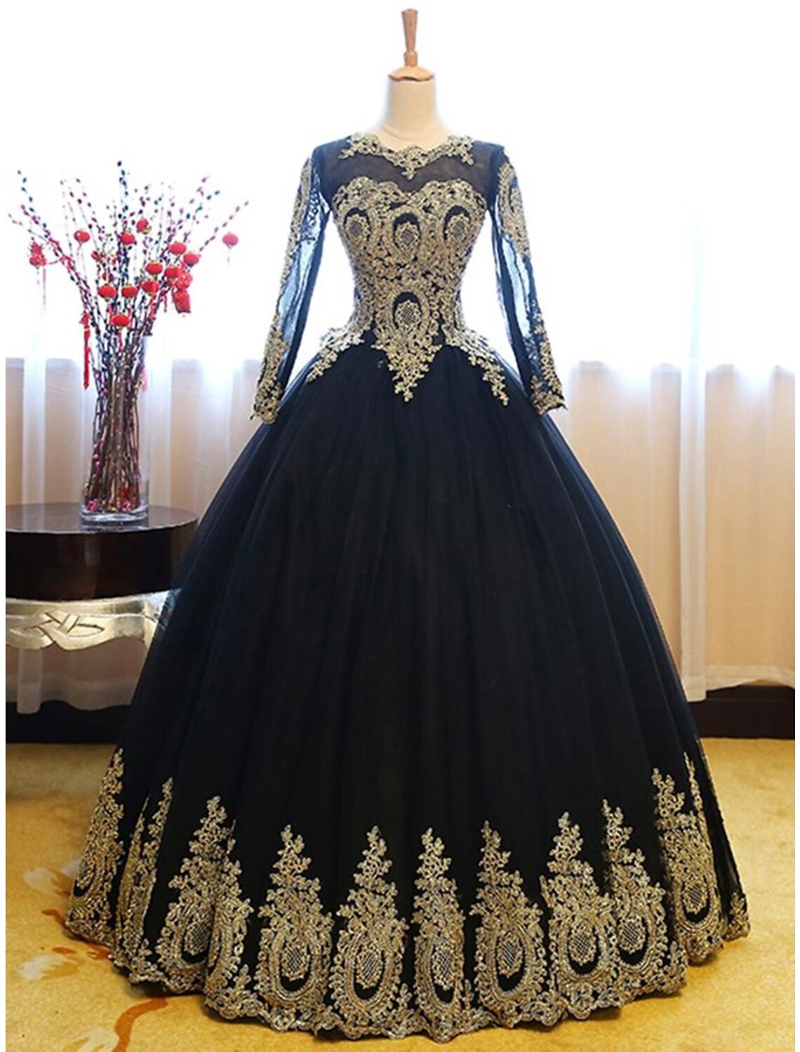 Ball Gown Luxurious Vintage Quinceanera Formal Evening Dress Jewel Neck Long Sleeve Floor Length Lace with Appliques