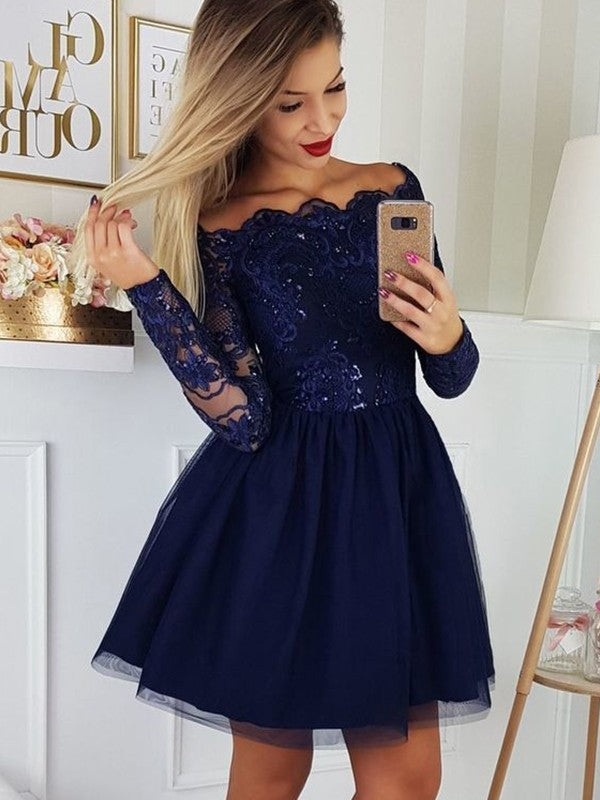 A-Line/Princess Tulle Applique Off-the-Shoulder Long Sleeves Short/Mini Homecoming Dress