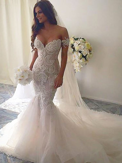 Trumpet/Mermaid Chapel Train Off-the-Shoulder Tulle Sleeveless Wedding Dresses