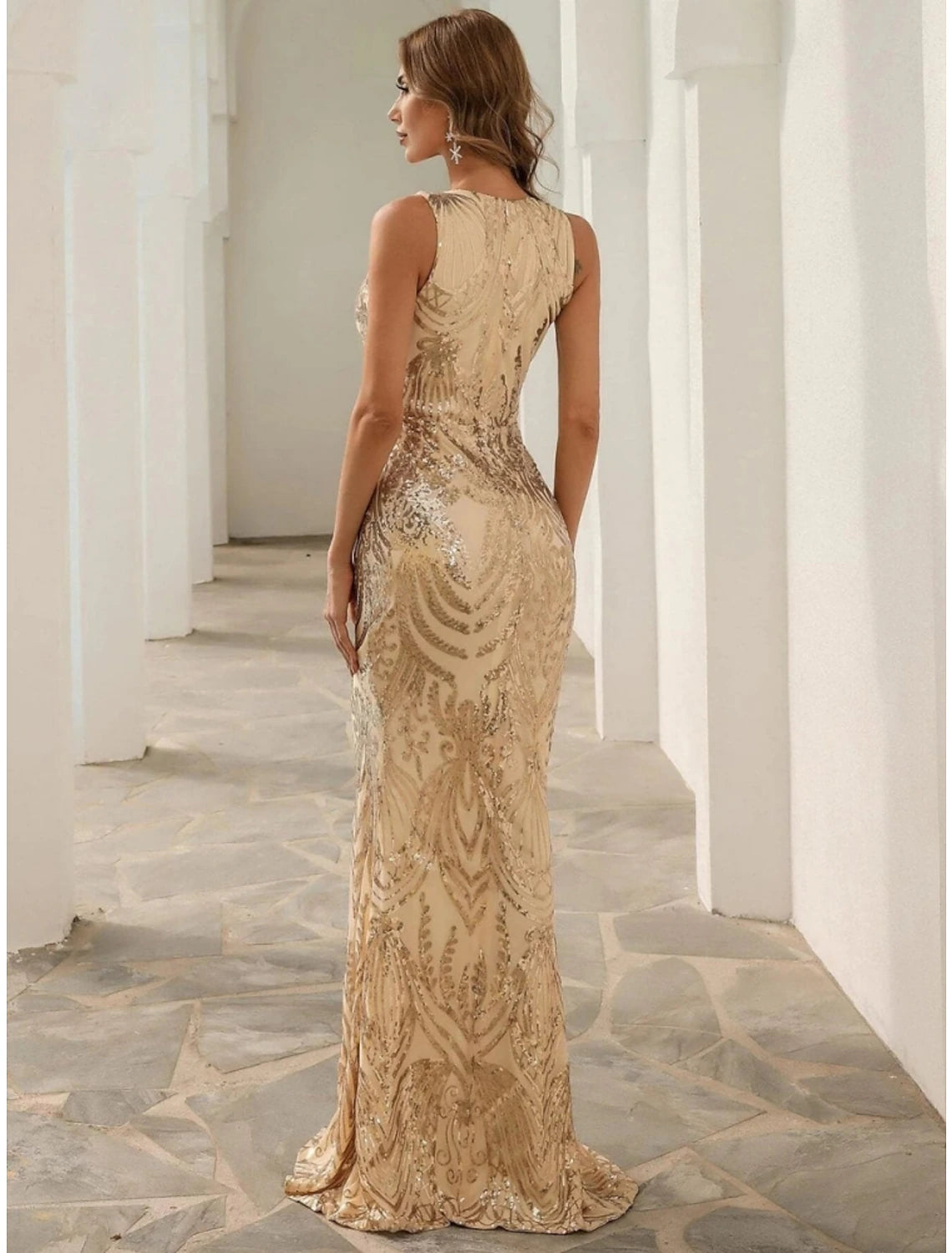 Mermaid / Trumpet Evening Gown Elegant Dress Formal Sweep / Brush Train Sleeveless V Neck Stretch Fabric with Sequin Slit