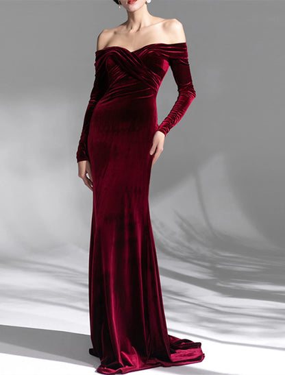 Mermaid / Trumpet Evening Gown Open Back Dress Formal Wedding Guest Sweep / Brush Train Long Sleeve Off Shoulder Velvet with Ruched