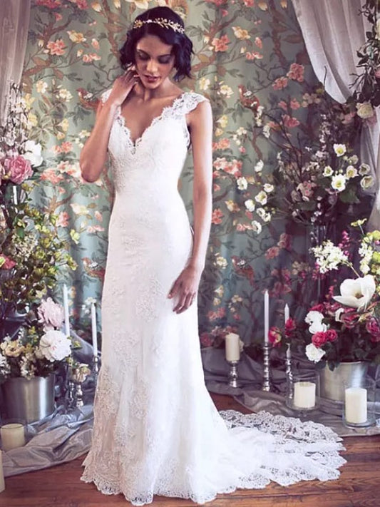 Sheath/Column Tulle Lace V-neck Sleeveless Sweep/Brush Train Wedding Dresses